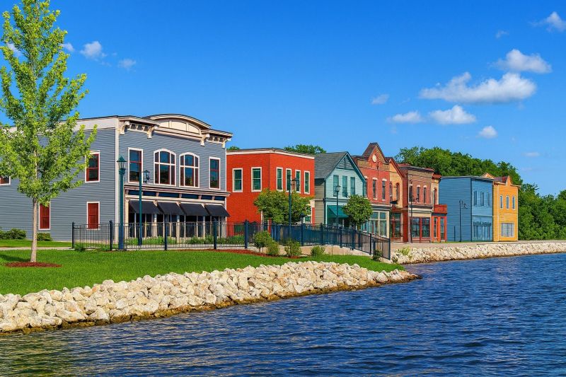 Pewaukee, WI